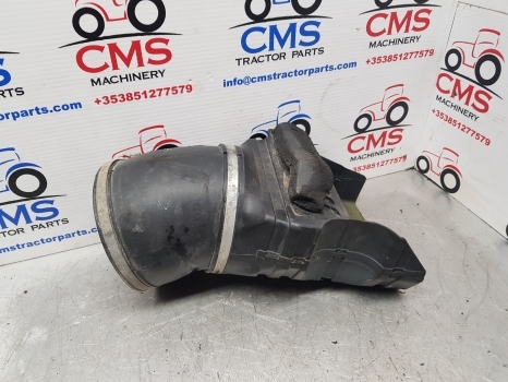New Holland Case T7.200 Engine Air Cleaner Intake Vent 87518691, 84131959 - Air intake system for Farm tractor: picture 1 New Holland Case T7.200 Engine Air Cleaner Intake Vent 87518691, 84131959 - Air intake system for Farm tractor: picture 1
