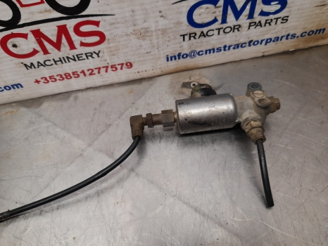 New Holland Case T7, Tm, 60, Puma, Mxu Ser Valve 4721737010, 82006252, 84359255 - Brake parts: picture 3 New Holland Case T7, Tm, 60, Puma, Mxu Ser Valve 4721737010, 82006252, 84359255 - Brake parts: picture 3