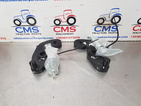 New Holland, Case Tm, Mxm Series, Tm120, Hanger Arm Kit 82028088, 82028089 - Frame/ Chassis: picture 1 New Holland, Case Tm, Mxm Series, Tm120, Hanger Arm Kit 82028088, 82028089 - Frame/ Chassis: picture 1