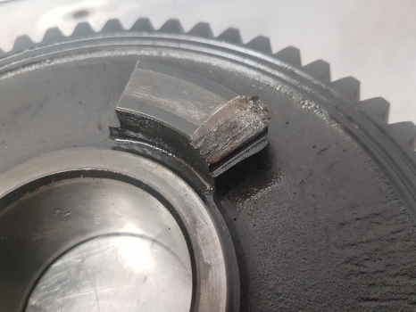 New Holland Case Ts115a, Tsa, T6, T6000 Fwd Driven Gear 54t 47126738 - Front axle: picture 3 New Holland Case Ts115a, Tsa, T6, T6000 Fwd Driven Gear 54t 47126738 - Front axle: picture 3