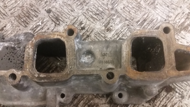 New Holland T5.100, T5.110, T5.120 Engine Air Intake Manifold Spacer 5801701355 - Intake manifold for Farm tractor: picture 5 New Holland T5.100, T5.110, T5.120 Engine Air Intake Manifold Spacer 5801701355 - Intake manifold for Farm tractor: picture 5