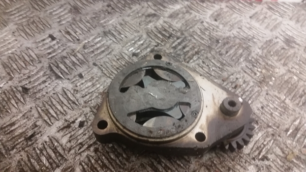 New Holland T5.100, T5.110, T5.120 Engine Oil Pump 5801365117 - Oil pump for Farm tractor: picture 5 New Holland T5.100, T5.110, T5.120 Engine Oil Pump 5801365117 - Oil pump for Farm tractor: picture 5