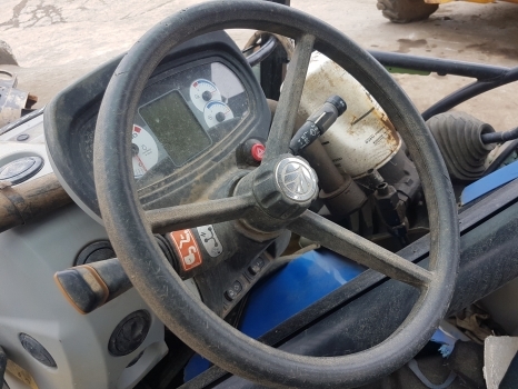 New Holland T5.105, T5.95 Instrument Cluster, Dashboard 47468235, 47887919 - Dashboard for Farm tractor: picture 2 New Holland T5.105, T5.95 Instrument Cluster, Dashboard 47468235, 47887919 - Dashboard for Farm tractor: picture 2