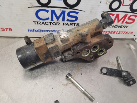 New Holland T5.110, T5.120, T5.130 Trailer Brake Valve 47566037, R917009740 - Brake parts: picture 5 New Holland T5.110, T5.120, T5.130 Trailer Brake Valve 47566037, R917009740 - Brake parts: picture 5
