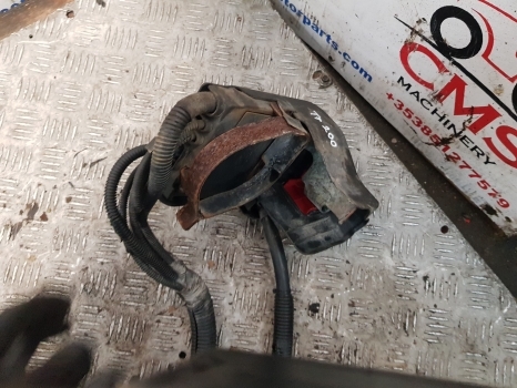 New Holland T7.200 Engine Front Frame Wiring Loom Wiring Loom - Cables/ Wire harness for Farm tractor: picture 4 New Holland T7.200 Engine Front Frame Wiring Loom Wiring Loom - Cables/ Wire harness for Farm tractor: picture 4