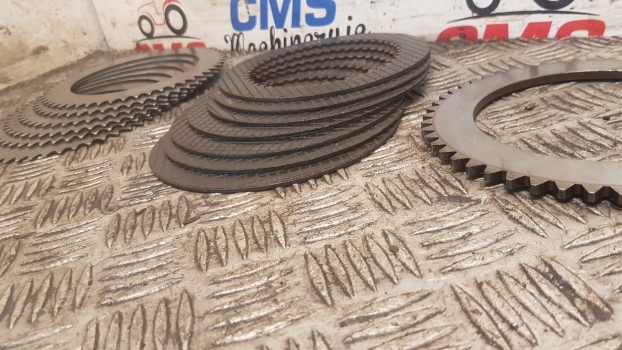New Holland Tm, 60, M Series Tm120, Tm140 Transmission Clutch Discs Pack 5167863 - Clutch disc for Farm tractor: picture 2 New Holland Tm, 60, M Series Tm120, Tm140 Transmission Clutch Discs Pack 5167863 - Clutch disc for Farm tractor: picture 2