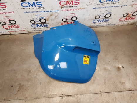 New Holland Tm, Ts, Tl, 60, 40, 35 Series, Mudguard Extension Rhs 82007495 - Fender: picture 2 New Holland Tm, Ts, Tl, 60, 40, 35 Series, Mudguard Extension Rhs 82007495 - Fender: picture 2
