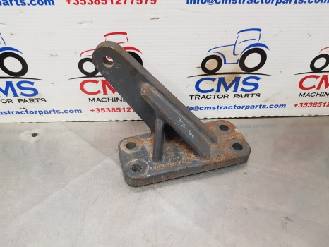 New Holland Ts, 40 Series Bracket Hook Lh 82856435, 82020473 - Frame/ Chassis: picture 1 New Holland Ts, 40 Series Bracket Hook Lh 82856435, 82020473 - Frame/ Chassis: picture 1