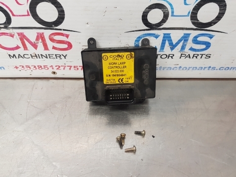 New Holland Ts115a Case Mxu100, 110 Worklamp Ecu 82022885, 47571856 - ECU for Farm tractor: picture 5 New Holland Ts115a Case Mxu100, 110 Worklamp Ecu 82022885, 47571856 - ECU for Farm tractor: picture 5