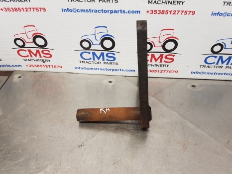 New Holland Ts115a, T6, T6000, Tsa Delta Lift Cylinder Support Rhs 5191006 - Suspension: picture 4 New Holland Ts115a, T6, T6000, Tsa Delta Lift Cylinder Support Rhs 5191006 - Suspension: picture 4