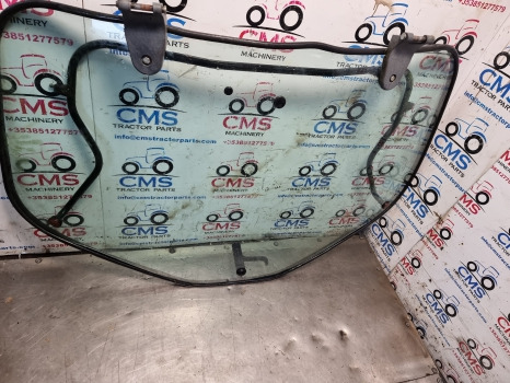 New Holland Ts115a, T7000, Case Series, Cab Back Window Assy 87663400, 82030887 - Window and parts: picture 3 New Holland Ts115a, T7000, Case Series, Cab Back Window Assy 87663400, 82030887 - Window and parts: picture 3