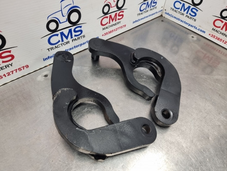 Landini 5-110h, 5-100h, 5-115h Hitch Hanger Arm Pair 3652123m91 - Spare parts for Farm tractor: picture 5 Landini 5-110h, 5-100h, 5-115h Hitch Hanger Arm Pair 3652123m91 - Spare parts for Farm tractor: picture 5