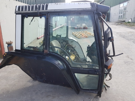 Valmet 8550e, 8150e, 8000 E, Hi Series Complete Cab As Pictures V32569420 - Cab: picture 4 Valmet 8550e, 8150e, 8000 E, Hi Series Complete Cab As Pictures V32569420 - Cab: picture 4