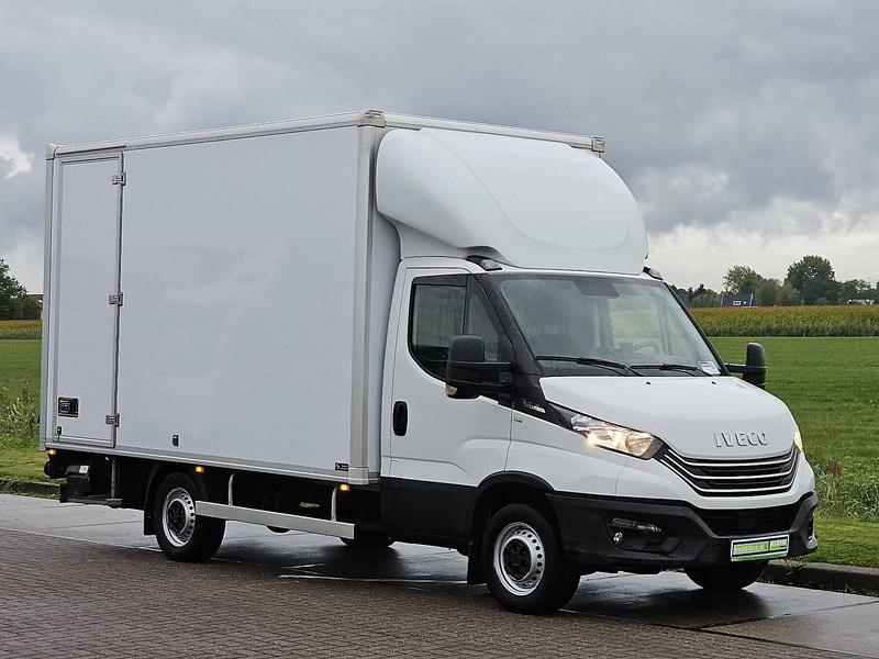 Iveco Daily 35S18 ac automaat EURO6 - Box van: picture 4 Iveco Daily 35S18 ac automaat EURO6 - Box van: picture 4