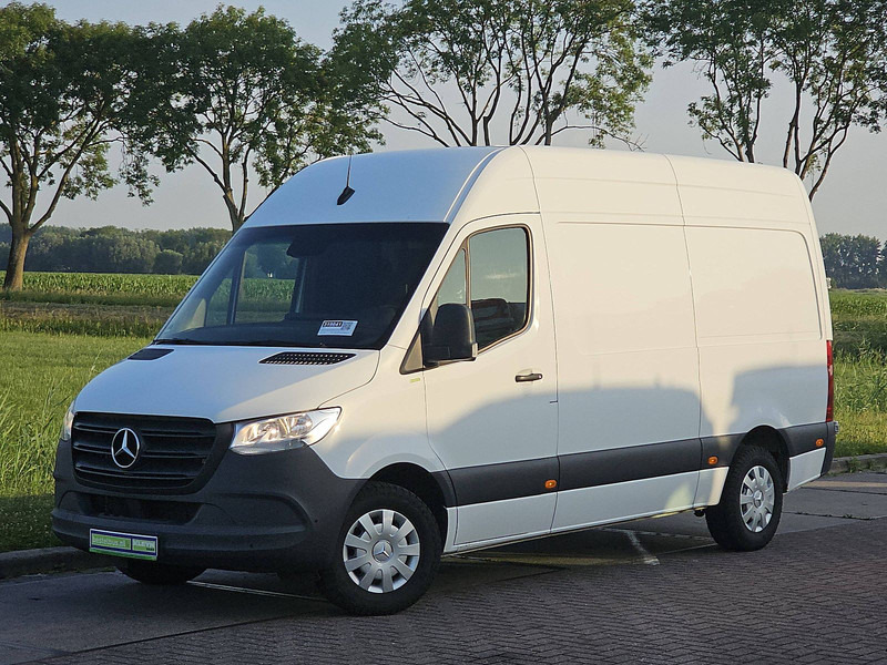 Mercedes-Benz Sprinter 315 L2H2 3.5t-Trekhaak - Panel van: picture 2 Mercedes-Benz Sprinter 315 L2H2 3.5t-Trekhaak - Panel van: picture 2