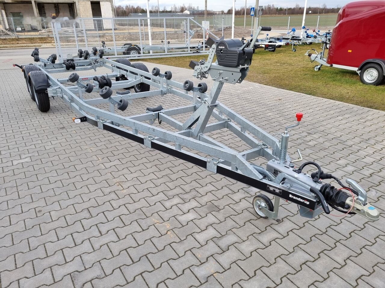 Brenderup 263500TB SRX trailer for 7,8 m boat 3.5T GVW - Boat trailer: picture 1 Brenderup 263500TB SRX trailer for 7,8 m boat 3.5T GVW - Boat trailer: picture 1