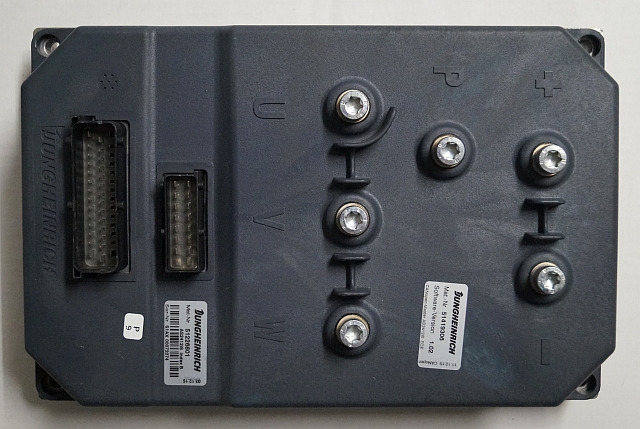Jungheinrich 51226801 | Rij/hef/stuur regeling drive/lift/steering controller A - ECU for Material handling equipment: picture 1 Jungheinrich 51226801 | Rij/hef/stuur regeling drive/lift/steering controller A - ECU for Material handling equipment: picture 1