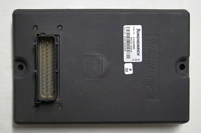 Jungheinrich 51343985 | MFC10 Index B sn. S1KX00005858 from EKS110 year 2018 - ECU for Material handling equipment: picture 1 Jungheinrich 51343985 | MFC10 Index B sn. S1KX00005858 from EKS110 year 2018 - ECU for Material handling equipment: picture 1