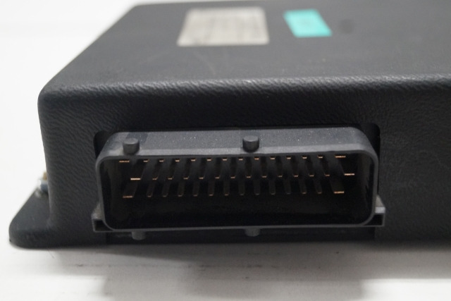 OM Pimespo 409617 | LAS FM-I V2.3 Sw. C167 V3.00 Sw PIC V1.06 LAS for XR14AC yea - ECU for Material handling equipment: picture 3 OM Pimespo 409617 | LAS FM-I V2.3 Sw. C167 V3.00 Sw PIC V1.06 LAS for XR14AC yea - ECU for Material handling equipment: picture 3