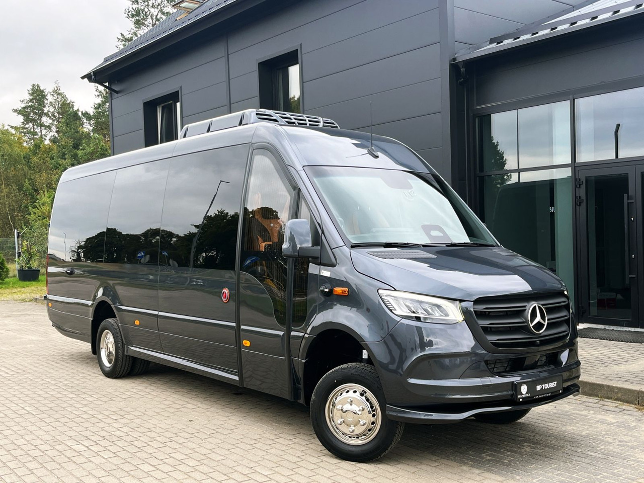 Mercedes-Benz Sprinter 519 AWD 4x4 TOURIST / 21 to 24 Seats - Minibus, Passenger van: picture 1 Mercedes-Benz Sprinter 519 AWD 4x4 TOURIST / 21 to 24 Seats - Minibus, Passenger van: picture 1