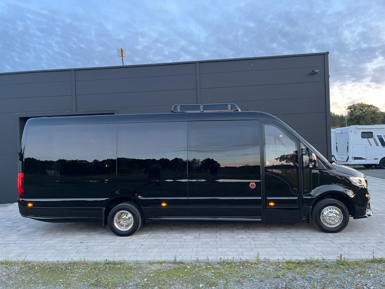 Mercedes-Benz Sprinter 519 XL /19+1+1/Luxury Bus /Coming Soon! Mercedes-Benz Sprinter 519 XL /19+1+1/Luxury /Panorama Windows - Minibus, Passenger van: picture 3 Mercedes-Benz Sprinter 519 XL /19+1+1/Luxury Bus /Coming Soon! Mercedes-Benz Sprinter 519 XL /19+1+1/Luxury /Panorama Windows - Minibus, Passenger van: picture 3