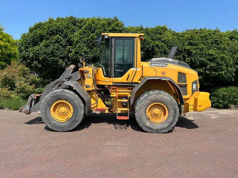 Volvo L90 H - Wheel loader: picture 1 Volvo L90 H - Wheel loader: picture 1