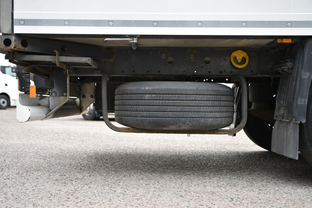 Refrigerator semi-trailer Krone SDR Double Deck Cool Liner FP60 ThermoKing SLXi 300 Lifting Axle: picture 14