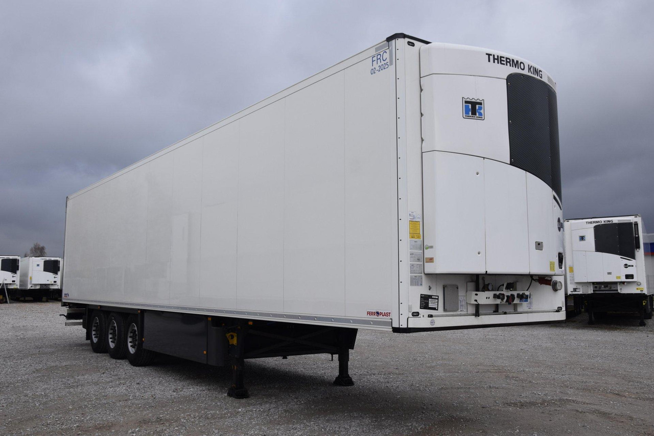 Schmitz Cargobull SKO FP 45 ThermoKing SLXi 300 - Refrigerator semi-trailer: picture 3 Schmitz Cargobull SKO FP 45 ThermoKing SLXi 300 - Refrigerator semi-trailer: picture 3