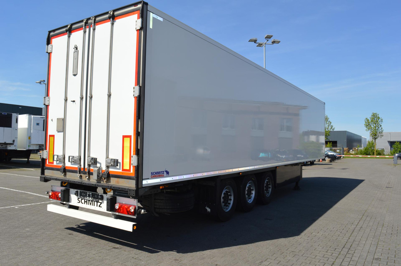 Schmitz Cargobull SKO FP 45 ThermoKing SLXi 300 - Refrigerator semi-trailer: picture 4 Schmitz Cargobull SKO FP 45 ThermoKing SLXi 300 - Refrigerator semi-trailer: picture 4