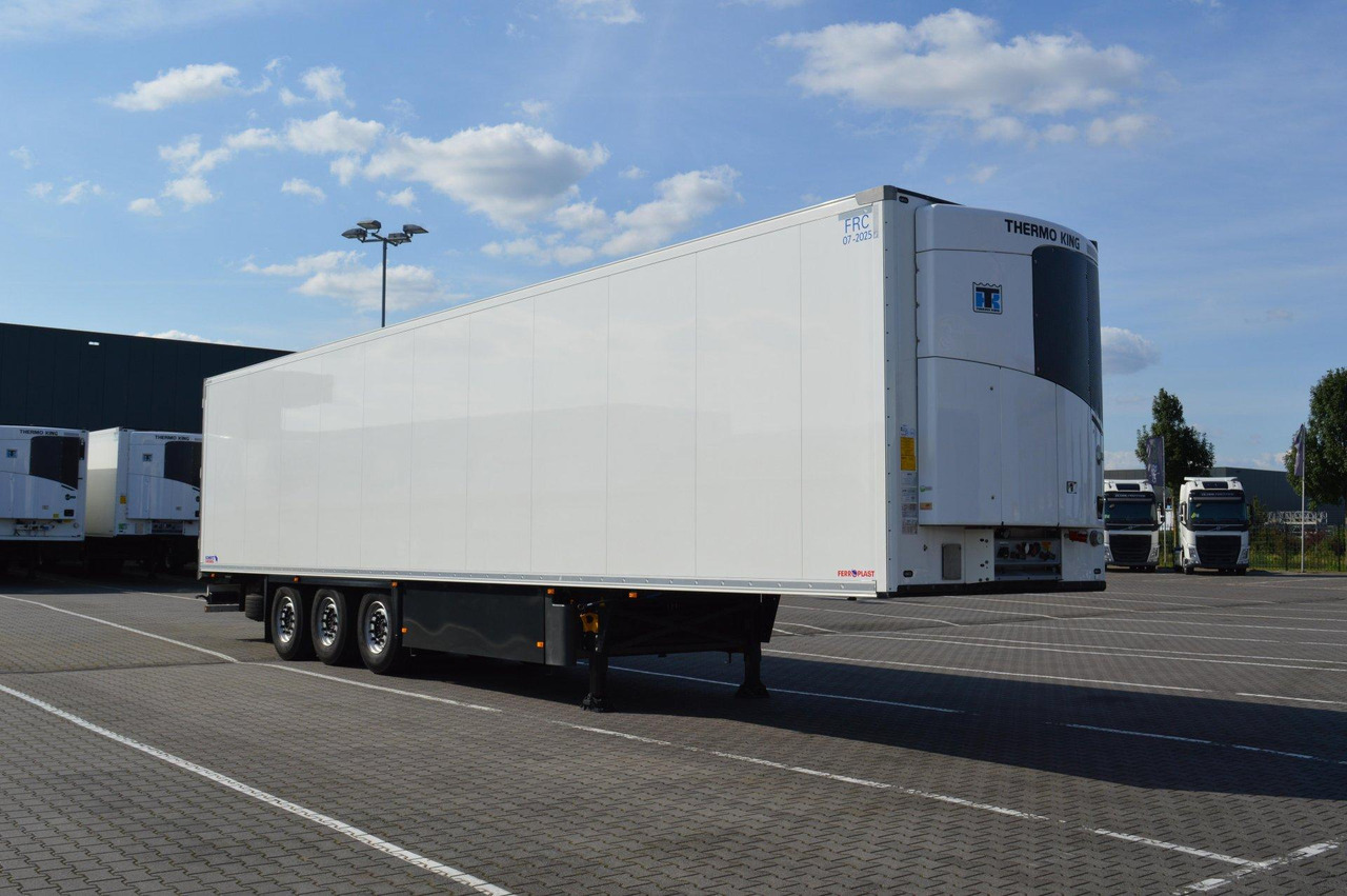 Schmitz Cargobull SKO FP 45 ThermoKing SLXi 300 - Refrigerator semi-trailer: picture 3 Schmitz Cargobull SKO FP 45 ThermoKing SLXi 300 - Refrigerator semi-trailer: picture 3