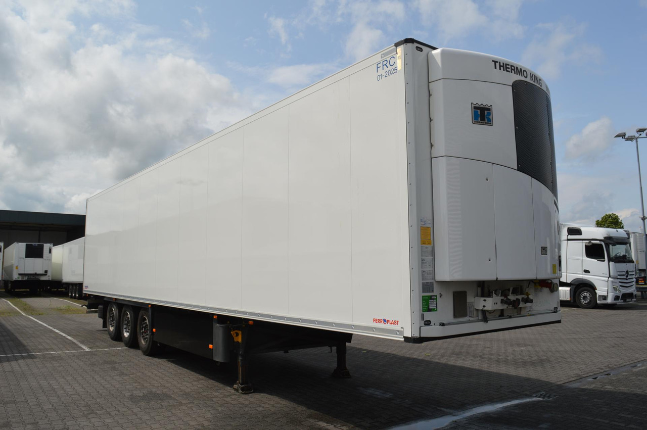 Schmitz Cargobull SKO FP 45 ThermoKing SLXi 300 - Refrigerator semi-trailer: picture 3 Schmitz Cargobull SKO FP 45 ThermoKing SLXi 300 - Refrigerator semi-trailer: picture 3