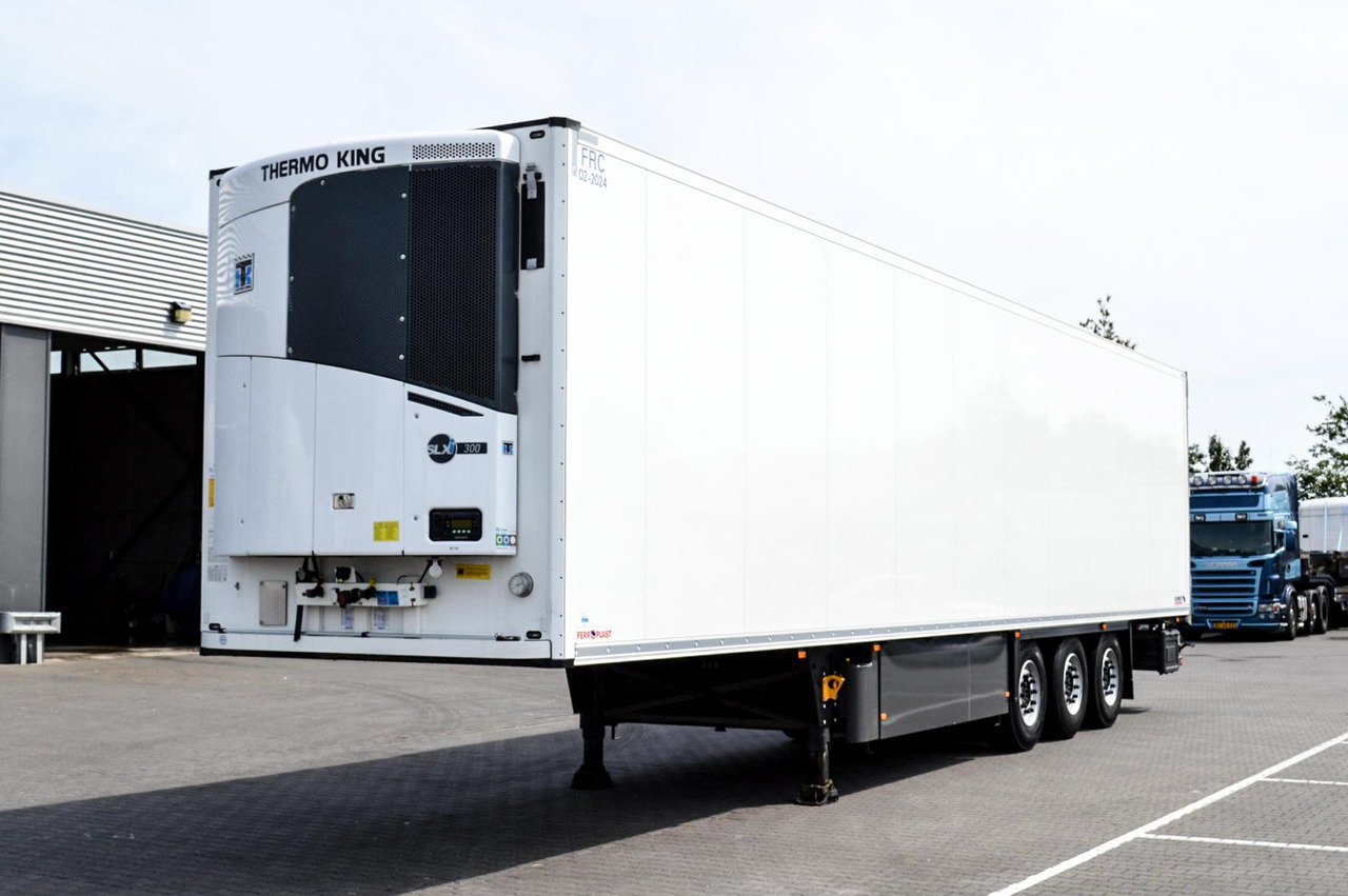 Schmitz Cargobull SKO FP 45 ThermoKing SLXi 300 - Refrigerator semi-trailer: picture 1 Schmitz Cargobull SKO FP 45 ThermoKing SLXi 300 - Refrigerator semi-trailer: picture 1