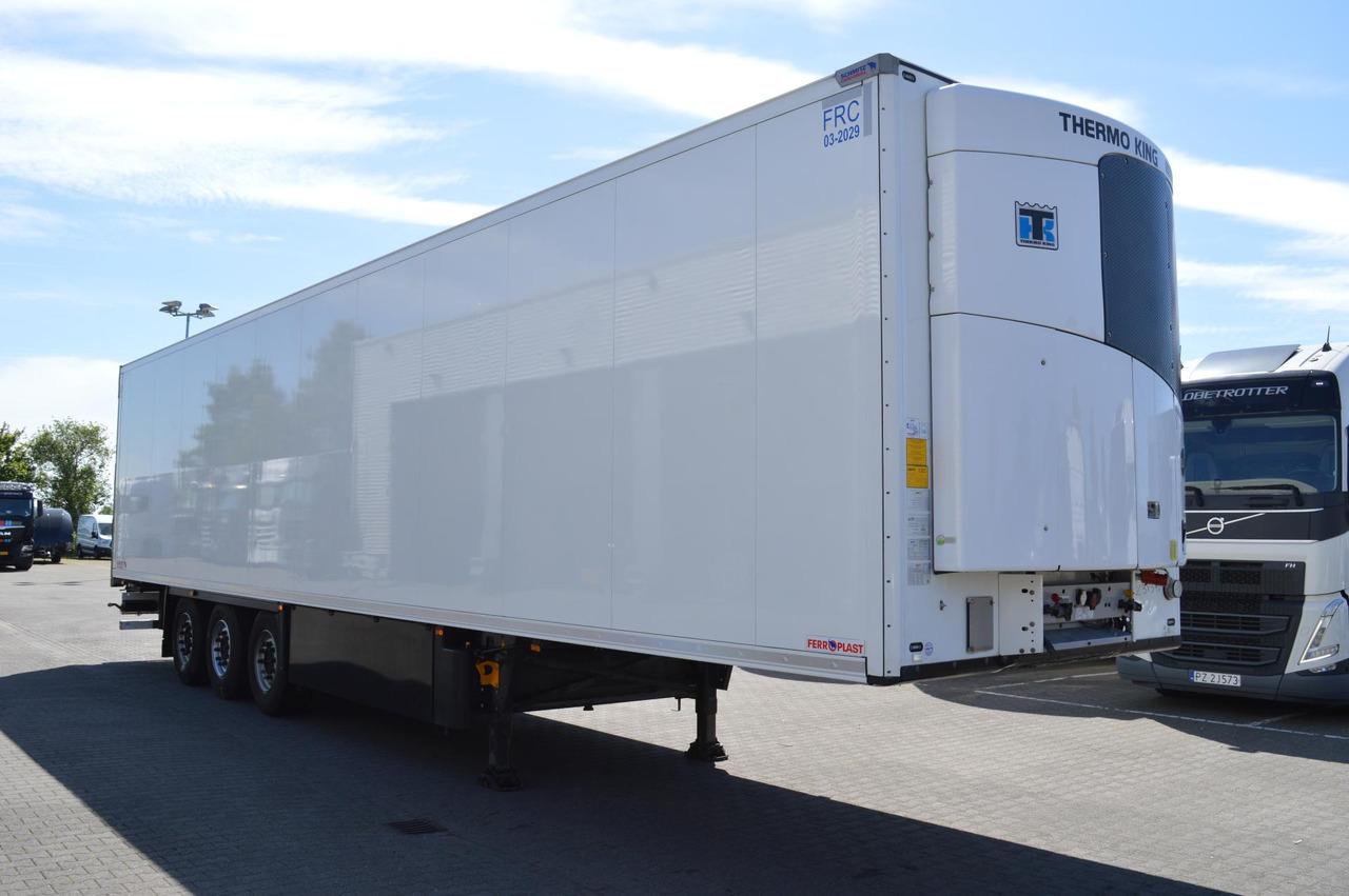 Schmitz Cargobull SKO FP 45 ThermoKing SLXi 300 - Refrigerator semi-trailer: picture 3 Schmitz Cargobull SKO FP 45 ThermoKing SLXi 300 - Refrigerator semi-trailer: picture 3