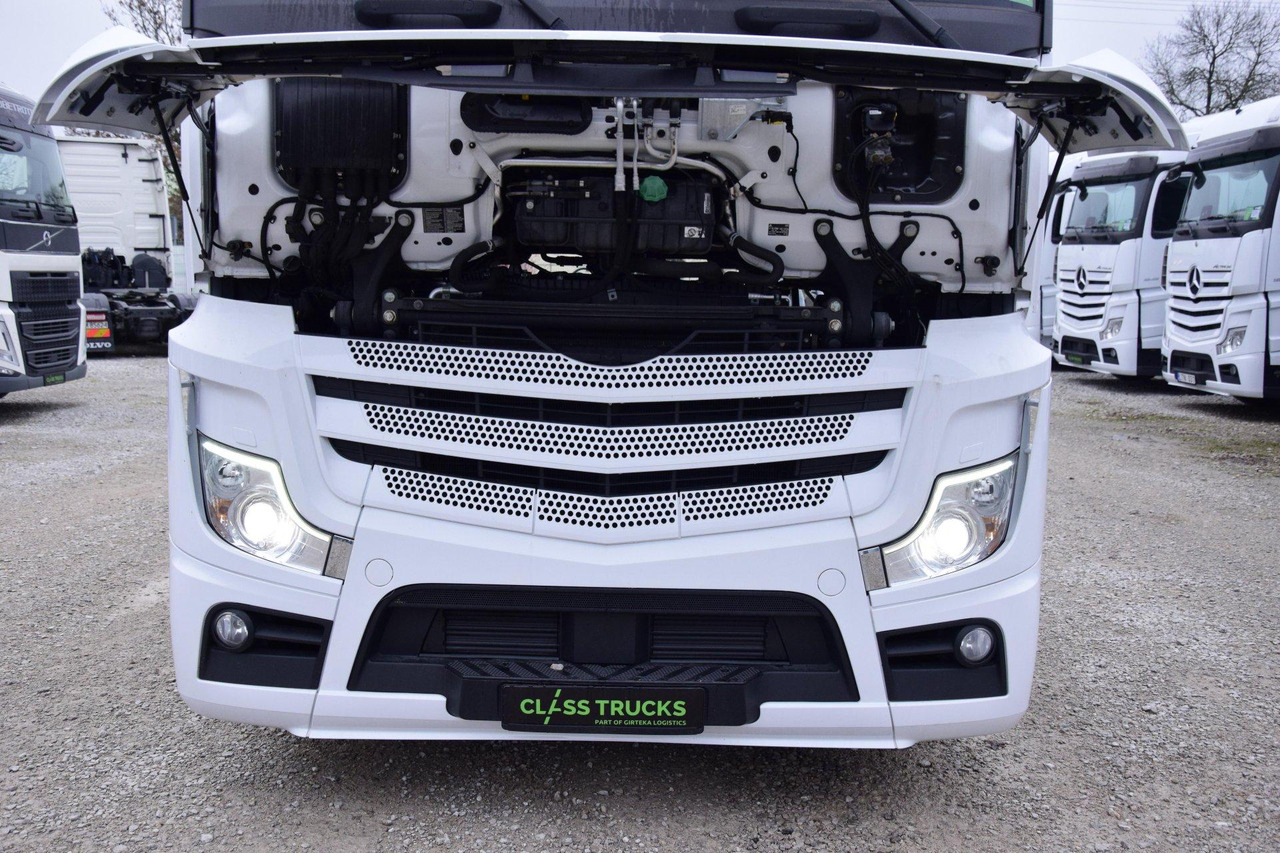 Tractor unit Mercedes-Benz Actros 5 1845 BigSpace, Max tanks: picture 16