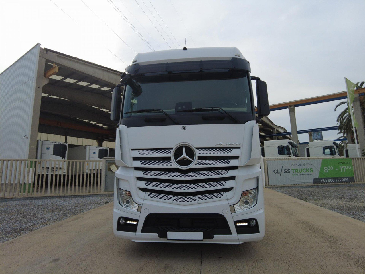 Mercedes-Benz Actros 5 1845 BigSpace - Tractor unit: picture 1 Mercedes-Benz Actros 5 1845 BigSpace - Tractor unit: picture 1