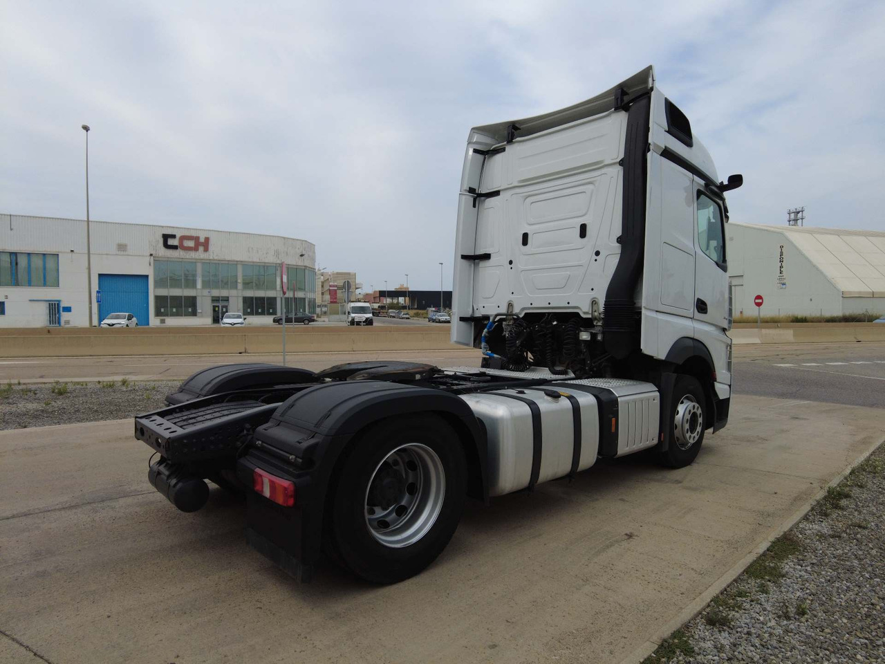 Mercedes-Benz Actros 5 1845 BigSpace - Tractor unit: picture 3 Mercedes-Benz Actros 5 1845 BigSpace - Tractor unit: picture 3