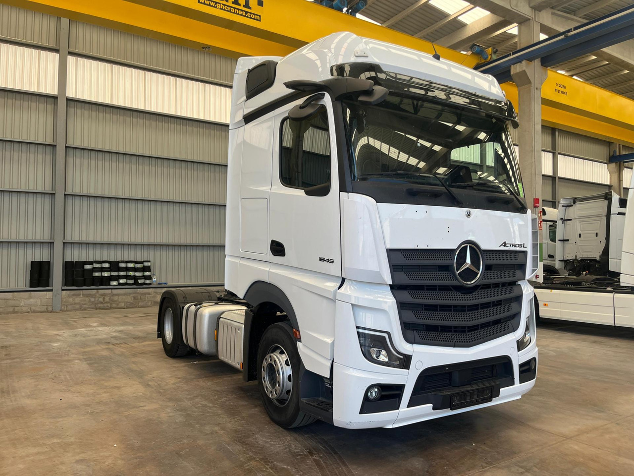 Mercedes-Benz Actros 5 1845 BigSpace - Tractor unit: picture 2 Mercedes-Benz Actros 5 1845 BigSpace - Tractor unit: picture 2