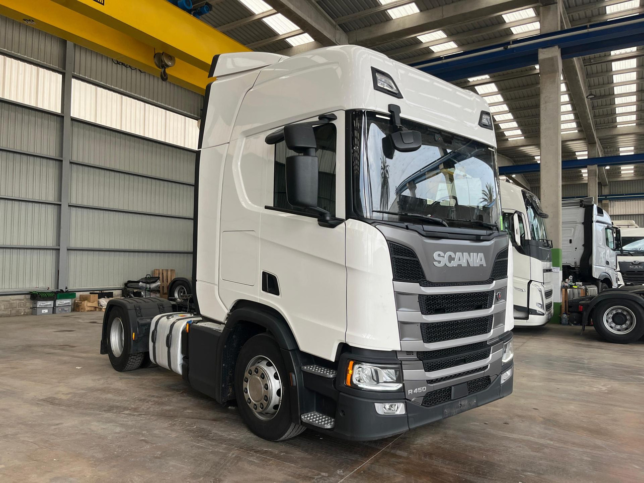 Scania R450 CR20H Retarder - Tractor unit: picture 3 Scania R450 CR20H Retarder - Tractor unit: picture 3
