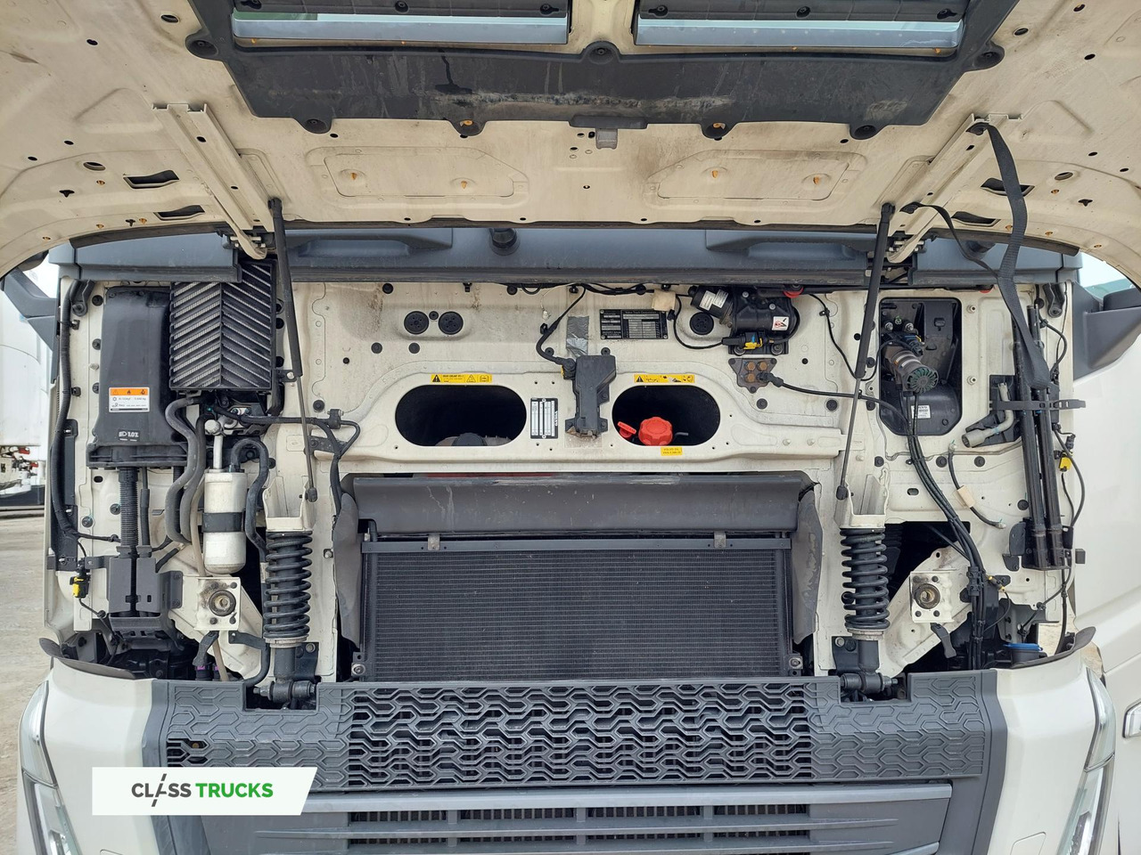 Volvo FH 460 Globetrotter XL i-Save - Tractor unit: picture 3 Volvo FH 460 Globetrotter XL i-Save - Tractor unit: picture 3