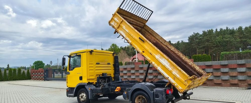 MAN TGL 8.210 * 2007 * 3-stronny KIPER * NOWE OPONY * MANUAL * RESOR * 3 MIEJSCA - Tipper: picture 2 MAN TGL 8.210 * 2007 * 3-stronny KIPER * NOWE OPONY * MANUAL * RESOR * 3 MIEJSCA - Tipper: picture 2