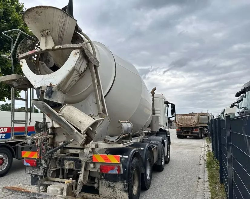 MAN TGS 35.440 – Gruszka/ Betonomieszarka CIFA / 8x4 / Retarder / Euro 6 / Manual - Concrete mixer truck: picture 2 MAN TGS 35.440 – Gruszka/ Betonomieszarka CIFA / 8x4 / Retarder / Euro 6 / Manual - Concrete mixer truck: picture 2