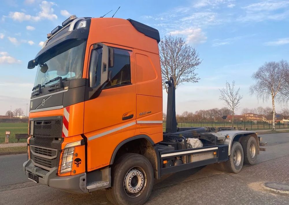 Volvo FH 460/6X4/OŚ PODNOSZONA Z NAPĘDEM/HAKOWIEC MEILLER/EURO6 - Hook lift truck: picture 1 Volvo FH 460/6X4/OŚ PODNOSZONA Z NAPĘDEM/HAKOWIEC MEILLER/EURO6 - Hook lift truck: picture 1