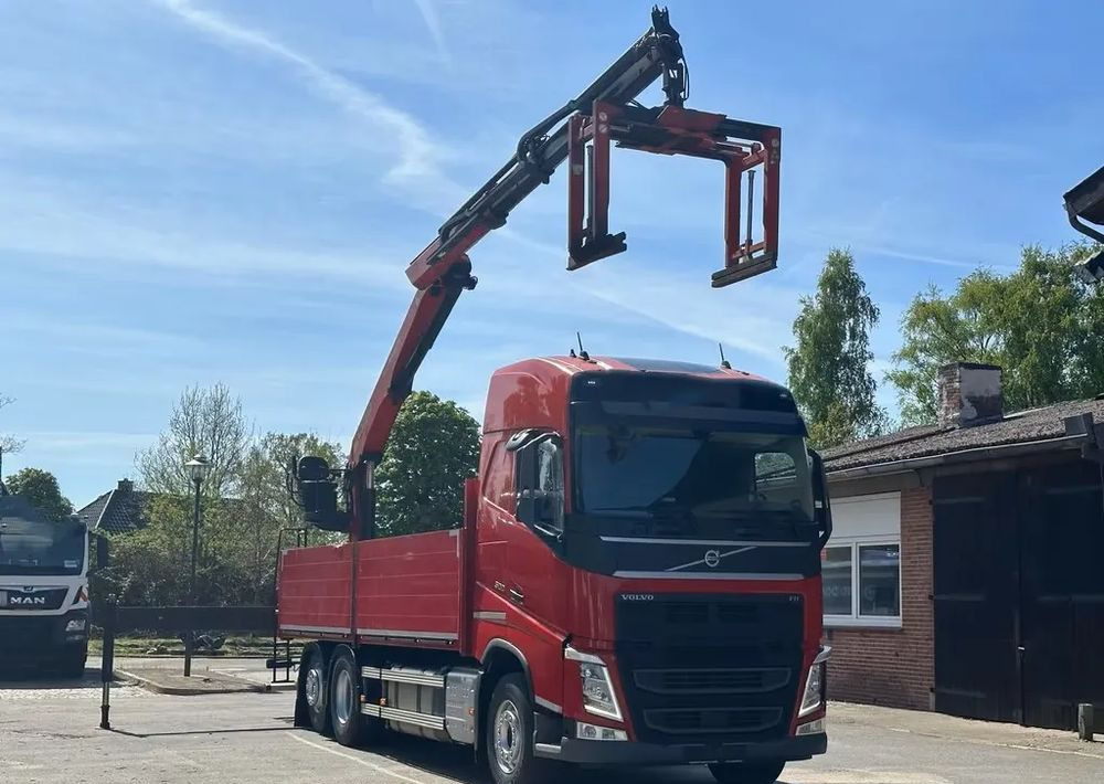 Volvo FH460 6x2 oś podnoszona  – HDS Palfinger PK18.001L SLD3 / Euro 6C /  147 000 km! - Dropside/ Flatbed truck, Crane truck: picture 4 Volvo FH460 6x2 oś podnoszona  – HDS Palfinger PK18.001L SLD3 / Euro 6C /  147 000 km! - Dropside/ Flatbed truck, Crane truck: picture 4