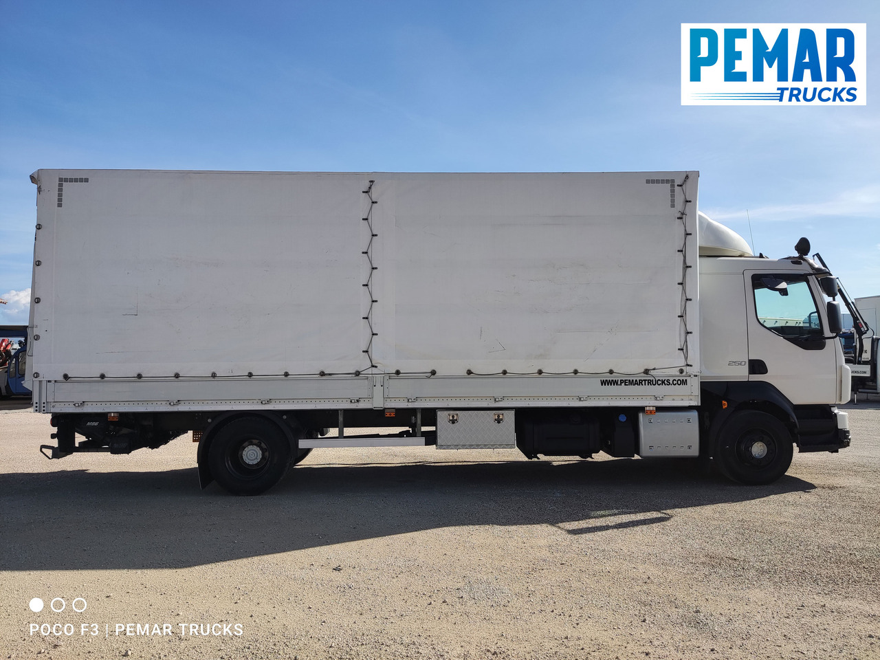 VOLVO FL 250 SEMITAUTLINER 16T - Curtainsider truck: picture 4 VOLVO FL 250 SEMITAUTLINER 16T - Curtainsider truck: picture 4