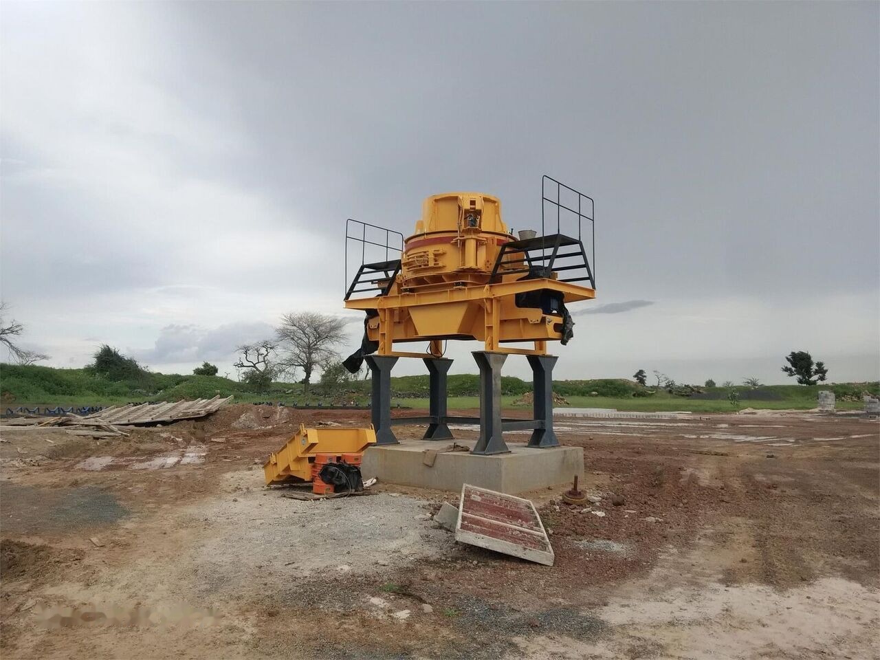 Kinglink 250-300 TPH Stationary Basalt Stone Crushing Plant - Crusher: picture 2 Kinglink 250-300 TPH Stationary Basalt Stone Crushing Plant - Crusher: picture 2