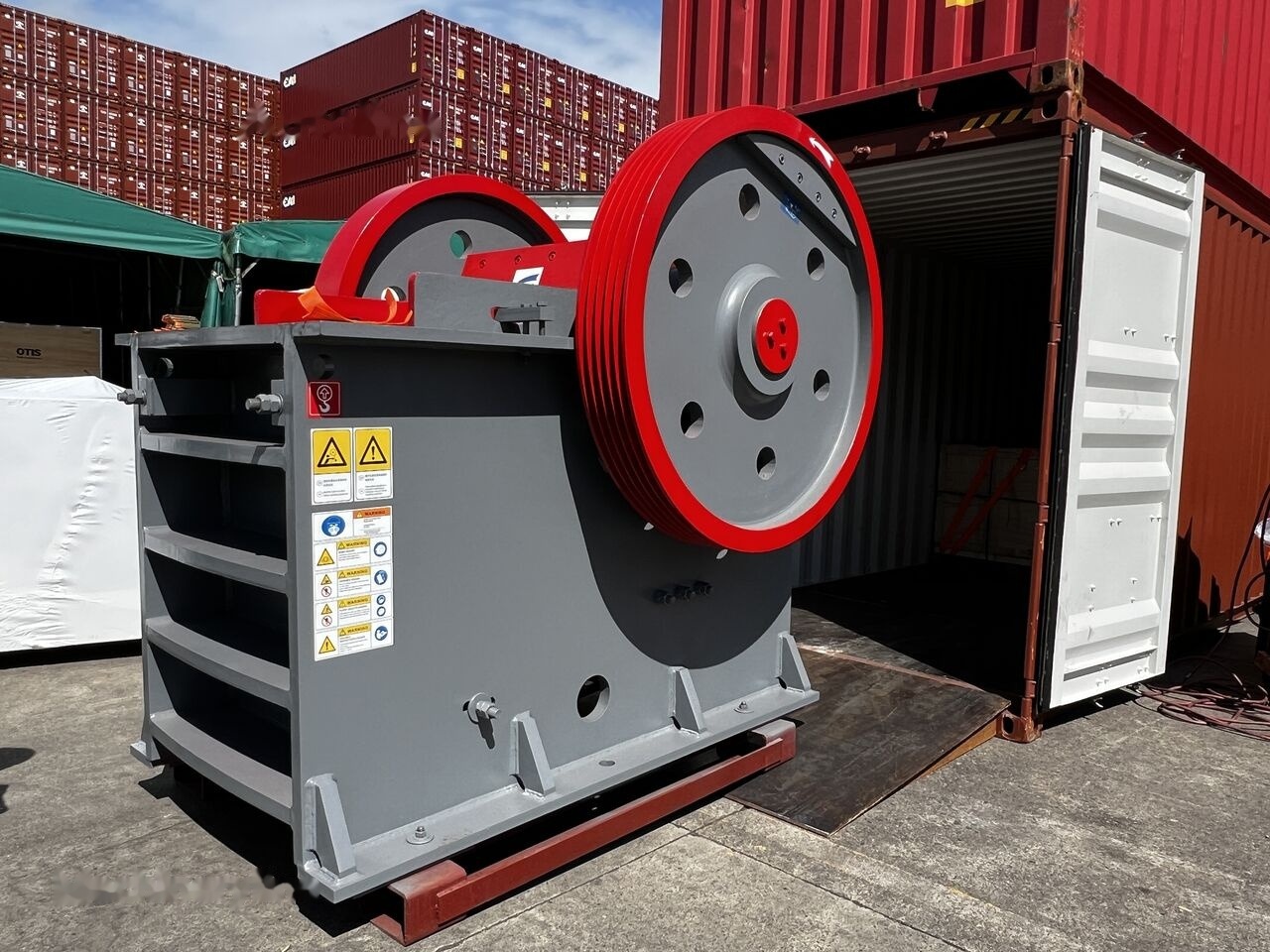 Kinglink Jaw Crusher PE2436 Crushing Equipment | Granite | Basalt - Jaw crusher: picture 1 Kinglink Jaw Crusher PE2436 Crushing Equipment | Granite | Basalt - Jaw crusher: picture 1