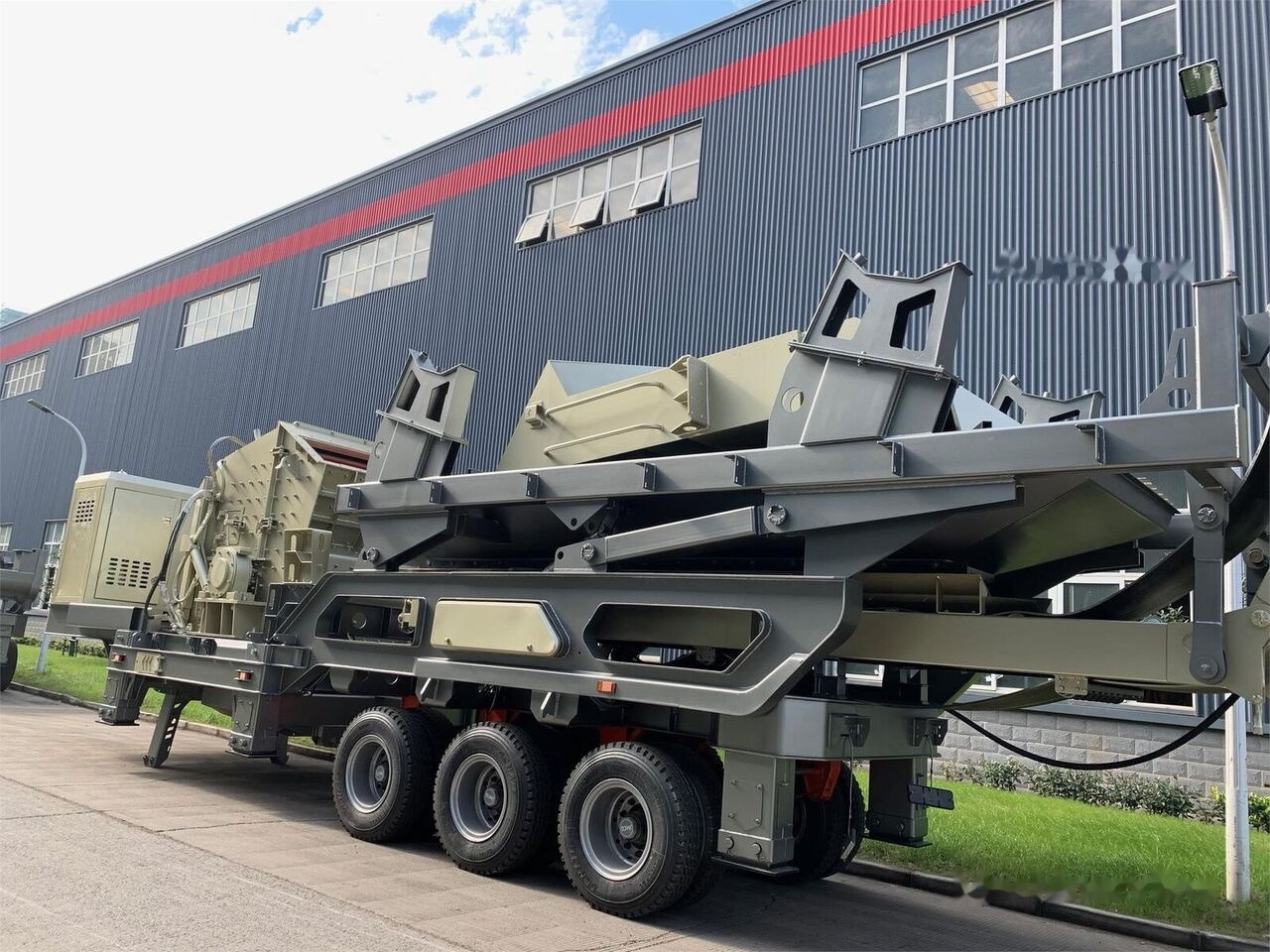 Kinglink KL3S2160F1315 Portable Impact Crusher Plant - Impact crusher: picture 3 Kinglink KL3S2160F1315 Portable Impact Crusher Plant - Impact crusher: picture 3