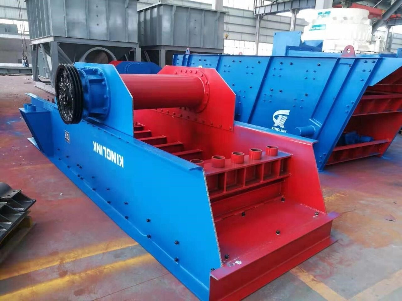 New Screener Kinglink Mineral Stone Vibrating Screen 3YK1548 to Chile: picture 6 New Screener Kinglink Mineral Stone Vibrating Screen 3YK1548 to Chile: picture 6