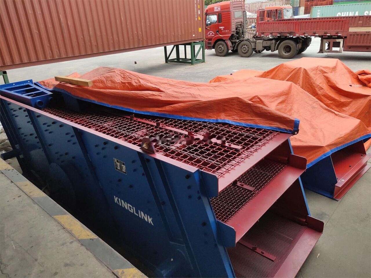 New Screener Kinglink Mineral Stone Vibrating Screen 3YK1548 to Chile: picture 8 New Screener Kinglink Mineral Stone Vibrating Screen 3YK1548 to Chile: picture 8