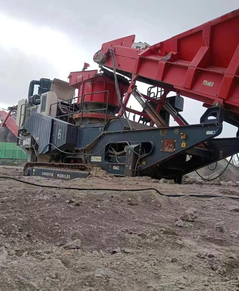 Sandvik QJ341,QH441,QA451 - Jaw crusher: picture 2 Sandvik QJ341,QH441,QA451 - Jaw crusher: picture 2